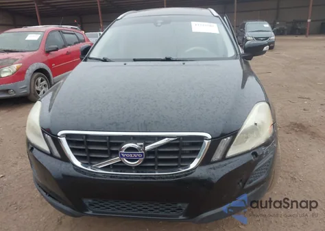 2013 Volvo Xc60 3.2/3.2 Platinum/3.2 Premier/3.2 Premier Plus from USA, damaged, VIN YV4952DL5D2382283